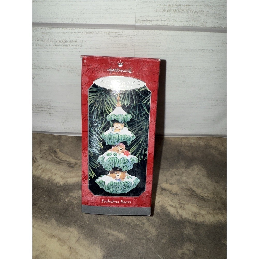 Hallmark Keepsake 1998‎ Peekaboo Bears Ornament